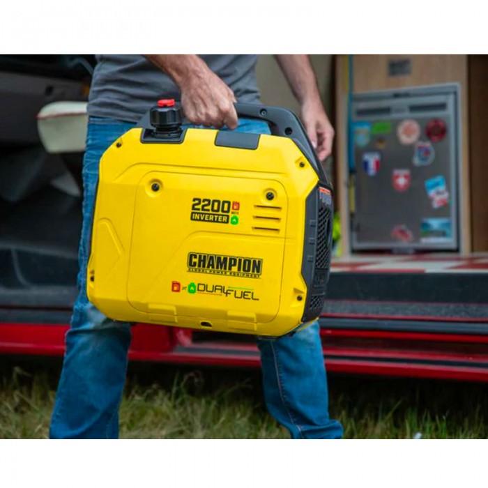 Гібридний інверторний генератор CHAMPION C2200iS DF (92001i-DF-EU) Гібридний інверторний генератор CHAMPION C2200iS DF (92001i-DF-EU)